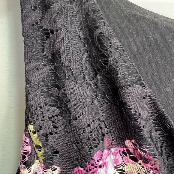 Laura Plus Floral Print Lace Dress Size 24 - Picture 8 of 14